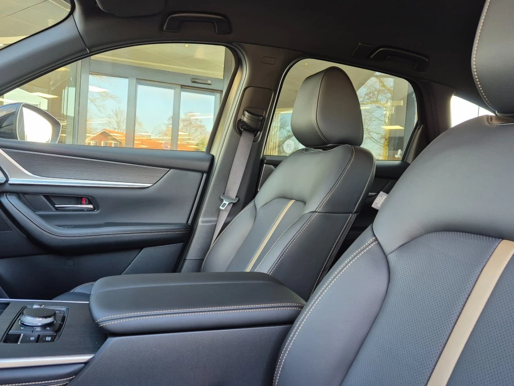 Hoofdafbeelding Mazda CX-60