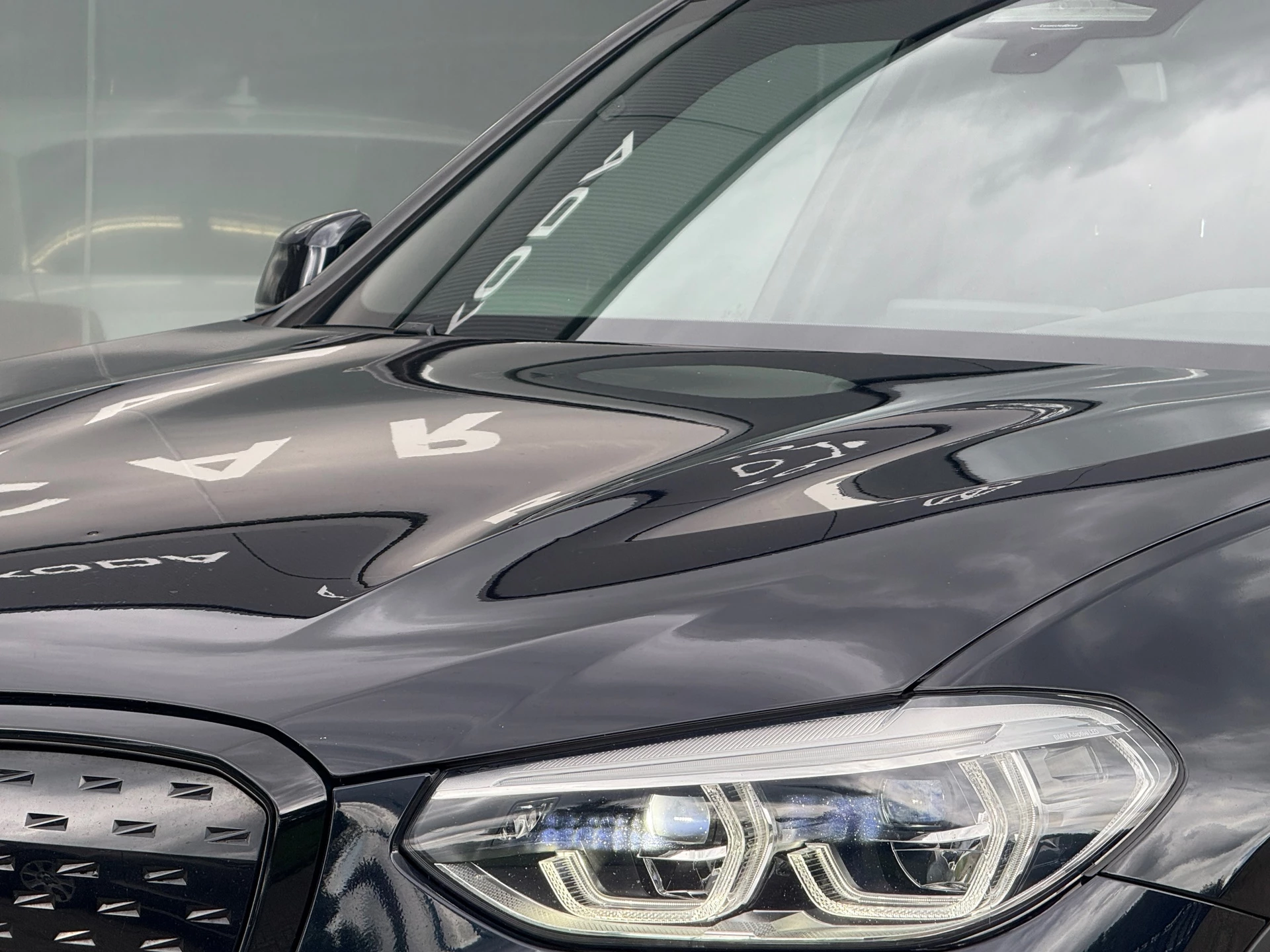 Hoofdafbeelding BMW iX3