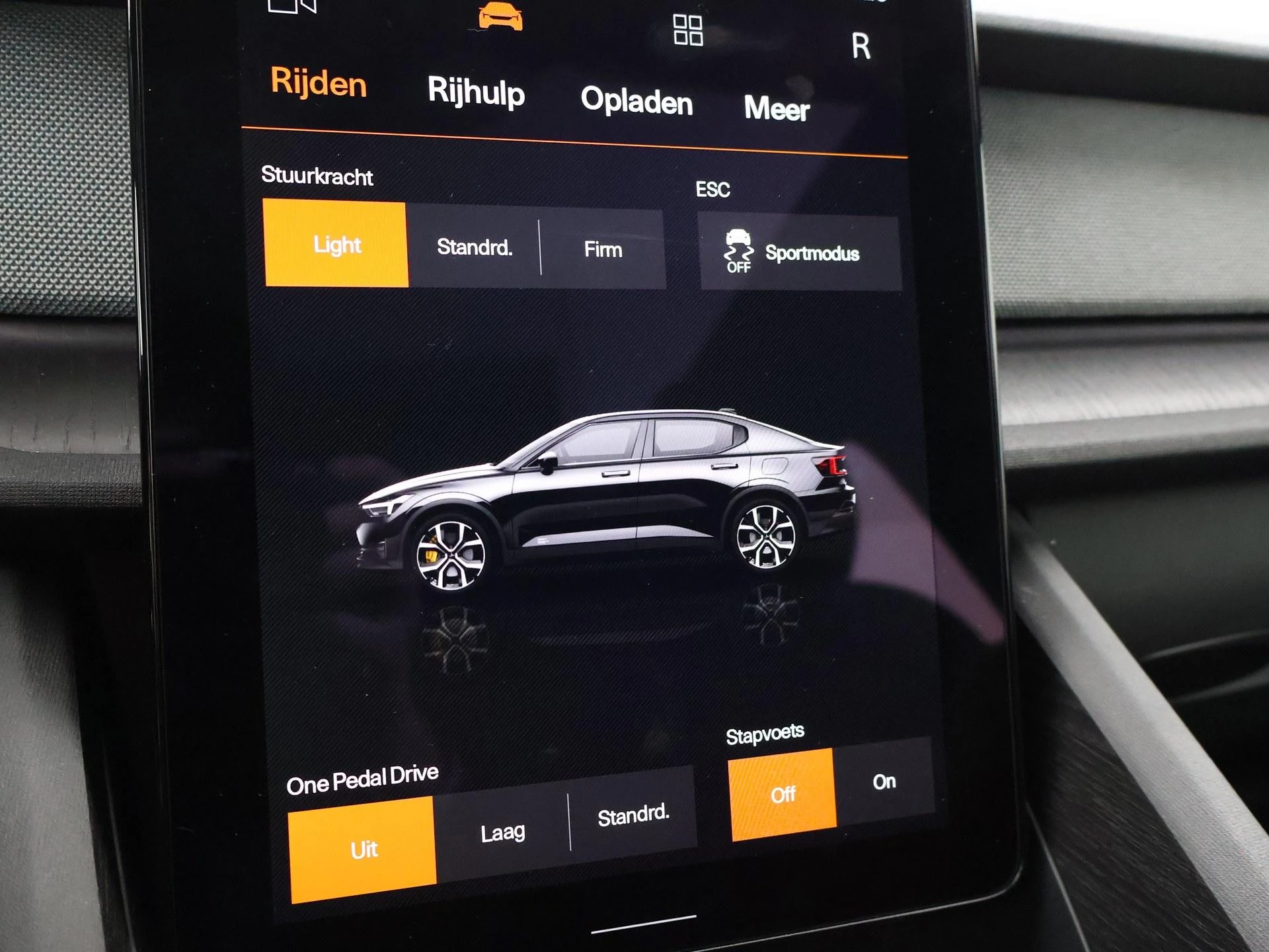 Hoofdafbeelding Polestar 2