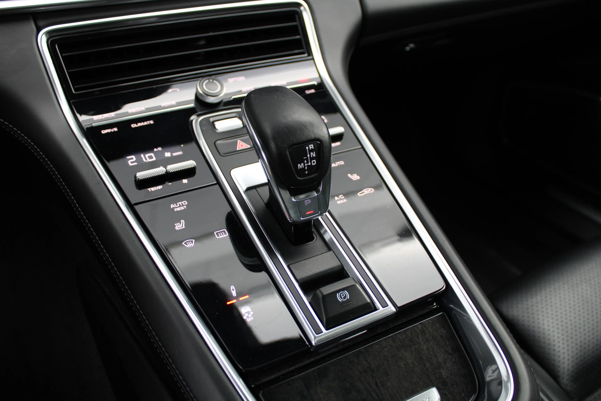 Hoofdafbeelding Porsche Panamera