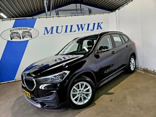 BMW X1 sDrive18i Executive Edition / Full LED / Navi / NL Auto