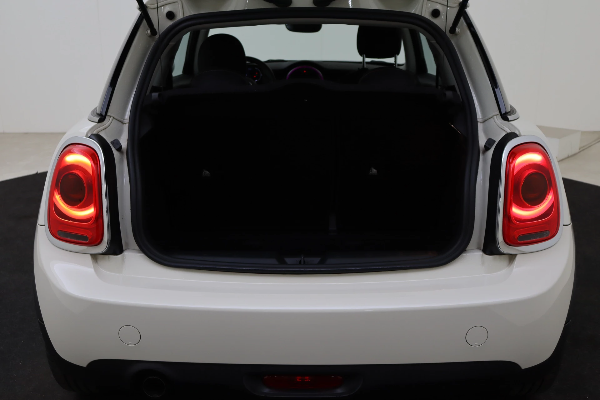 Hoofdafbeelding MINI One