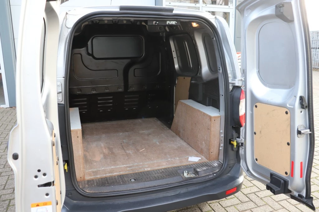 Hoofdafbeelding Ford Transit Courier