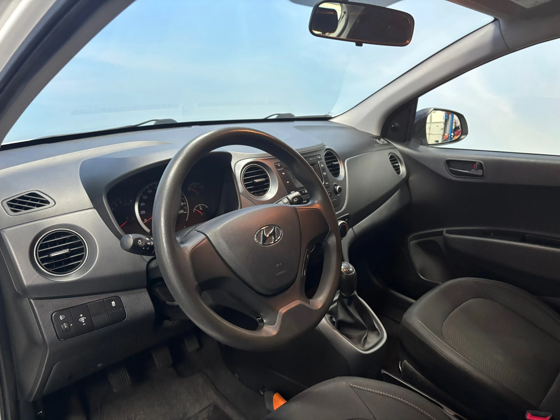 Hoofdafbeelding Hyundai i10