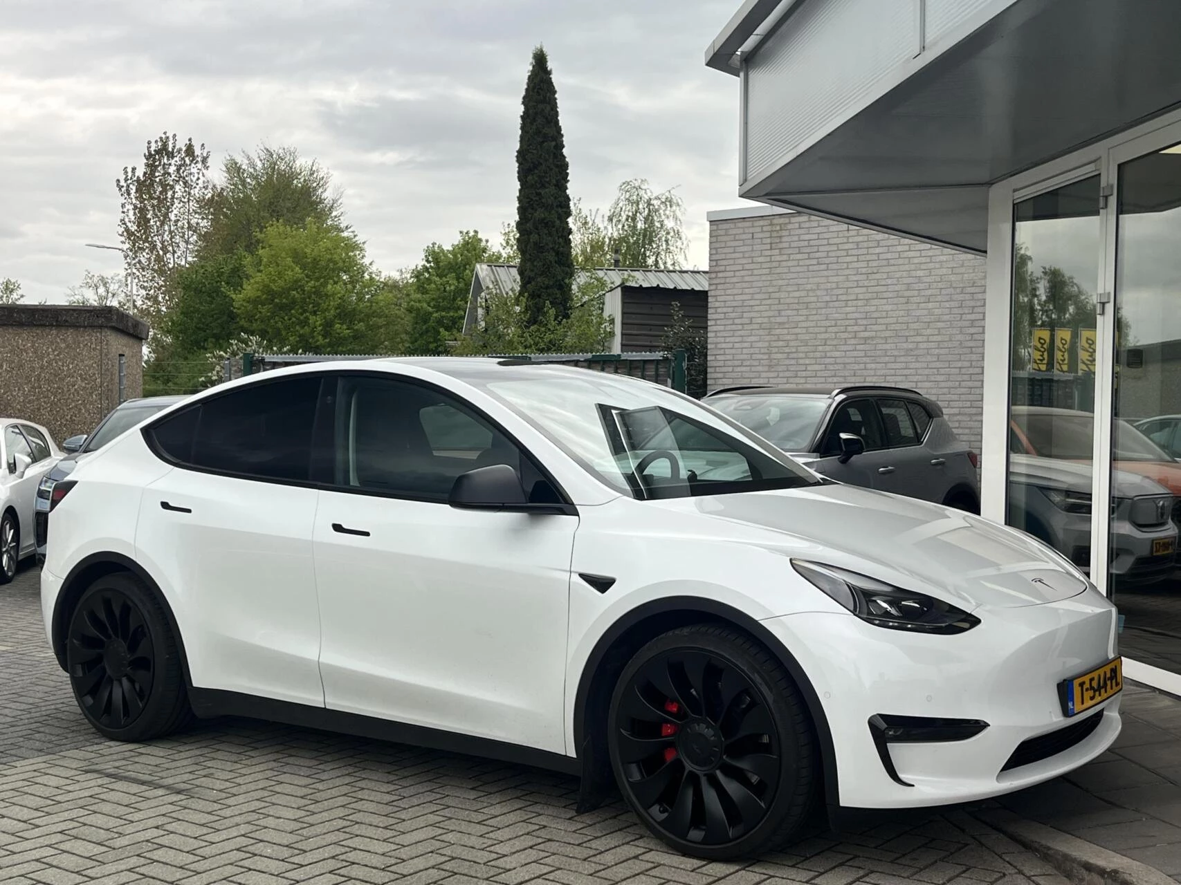 Hoofdafbeelding Tesla Model Y