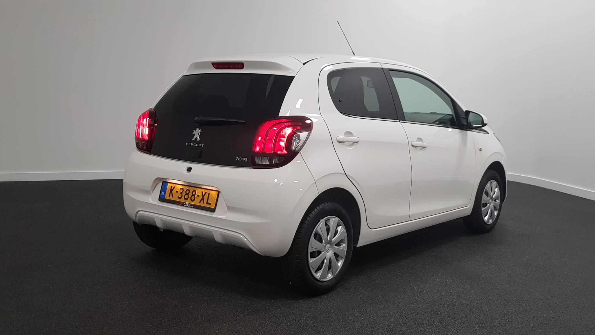 Hoofdafbeelding Peugeot 108