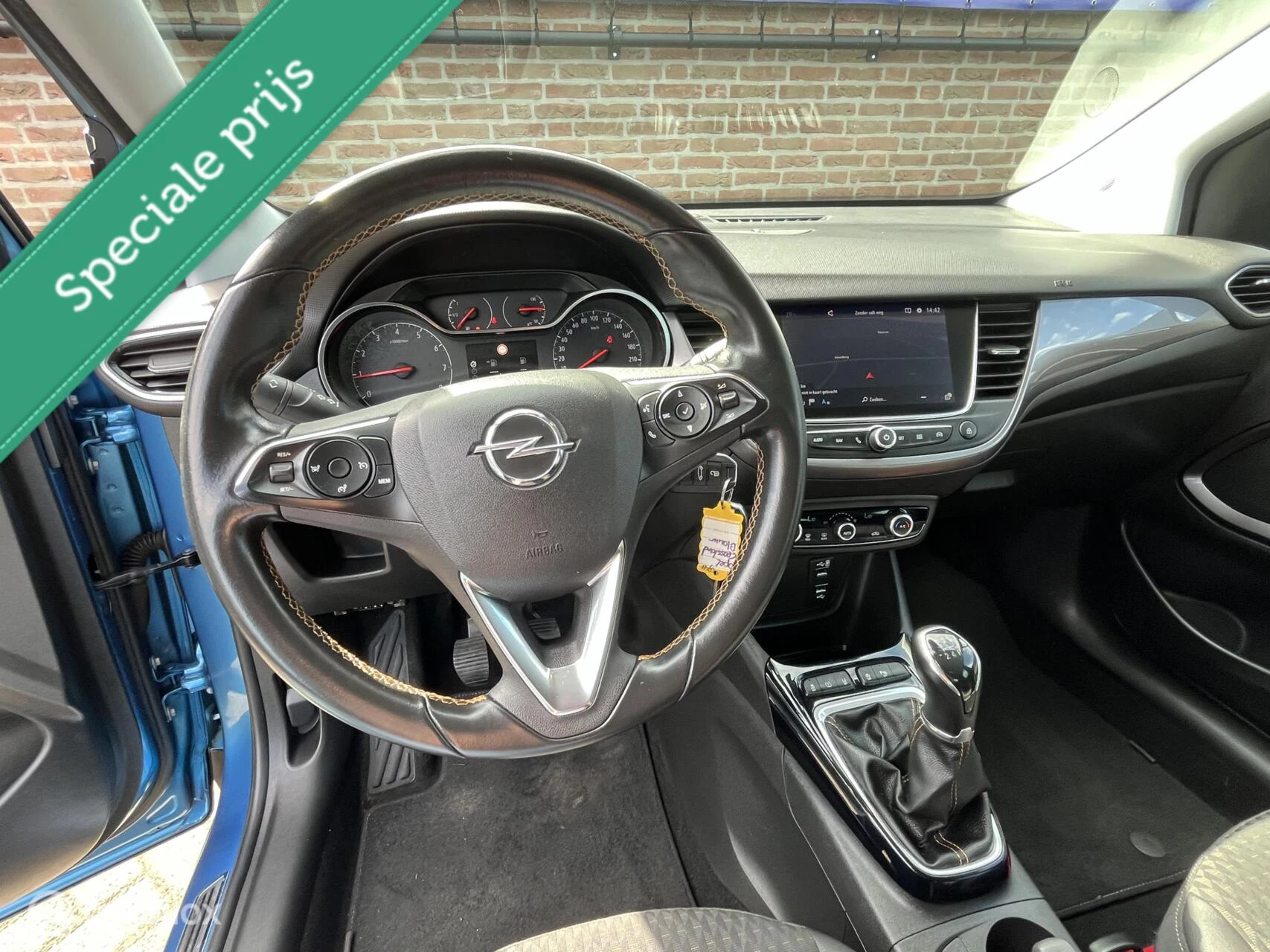 Hoofdafbeelding Opel Crossland X