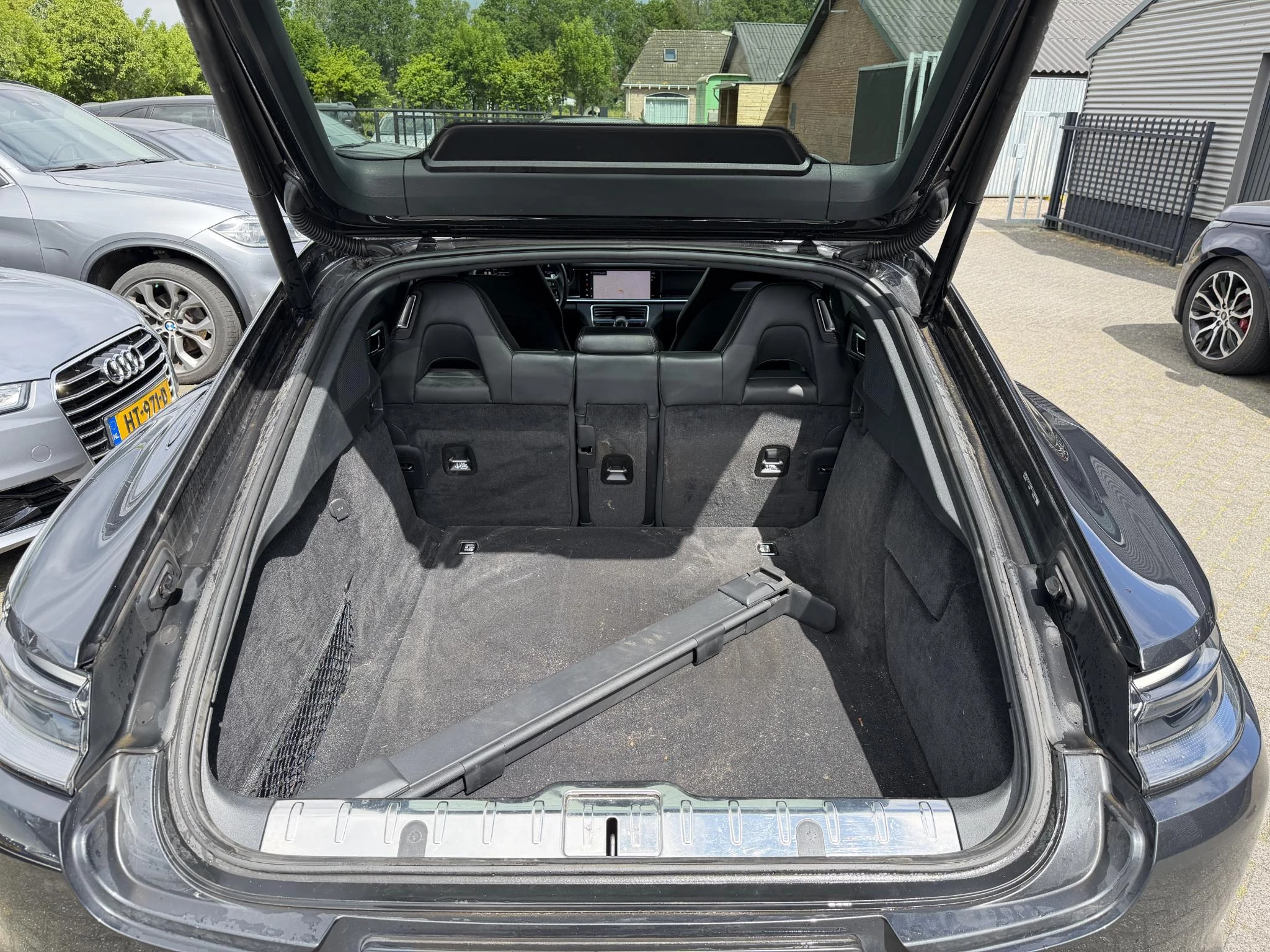 Hoofdafbeelding Porsche Panamera
