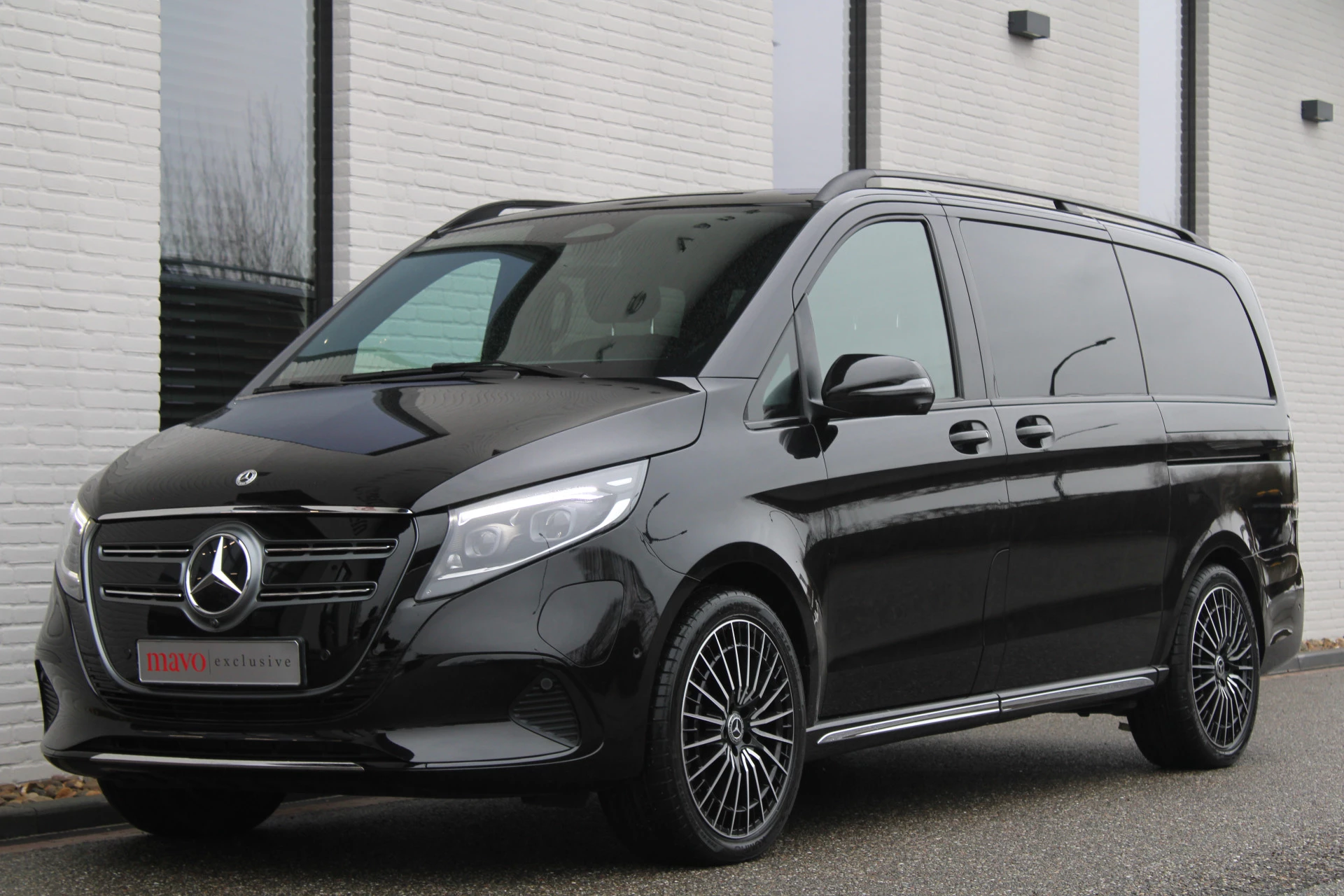 Hoofdafbeelding Mercedes-Benz EQV