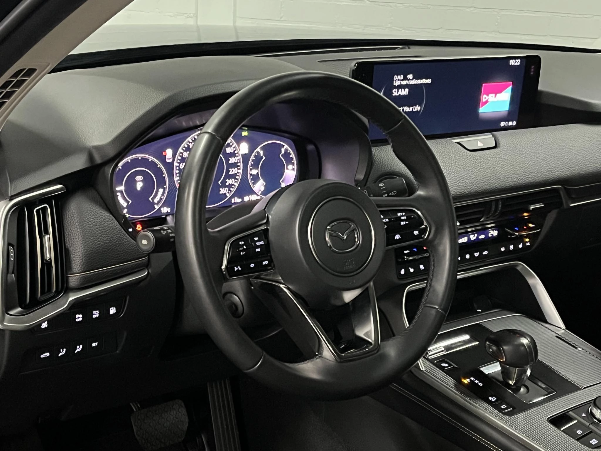 Hoofdafbeelding Mazda CX-60