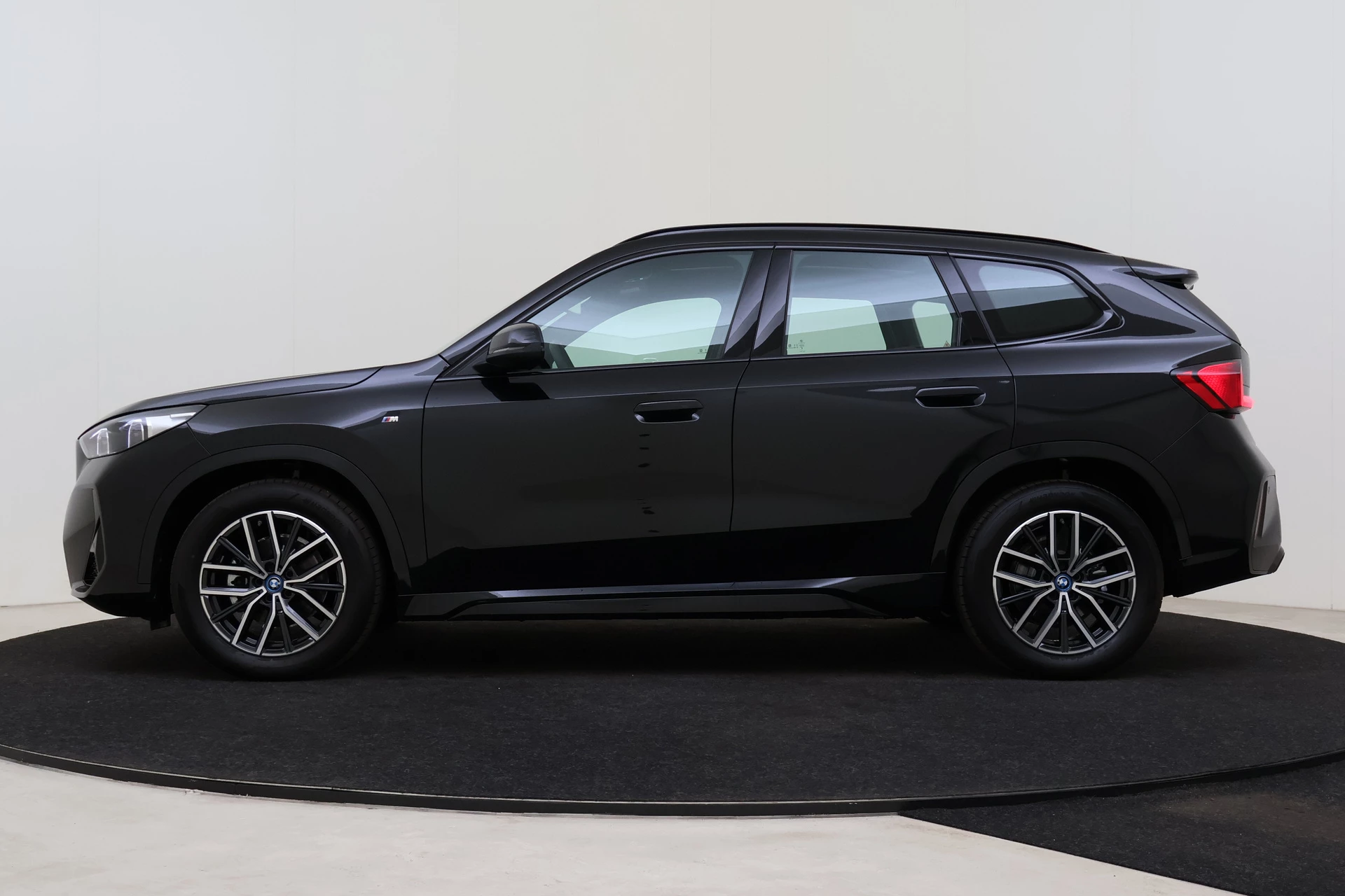 Hoofdafbeelding BMW iX1