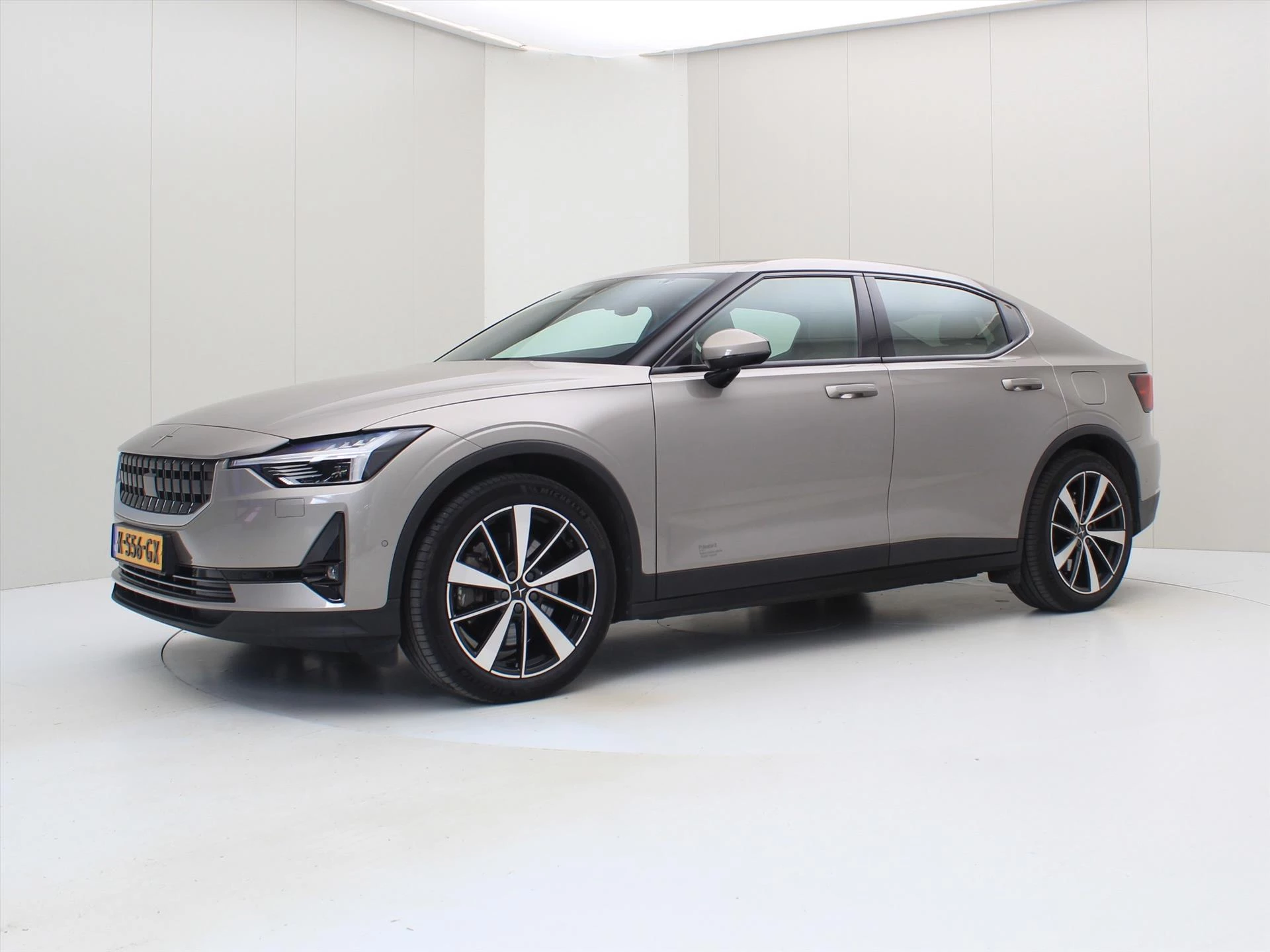 Hoofdafbeelding Polestar 2