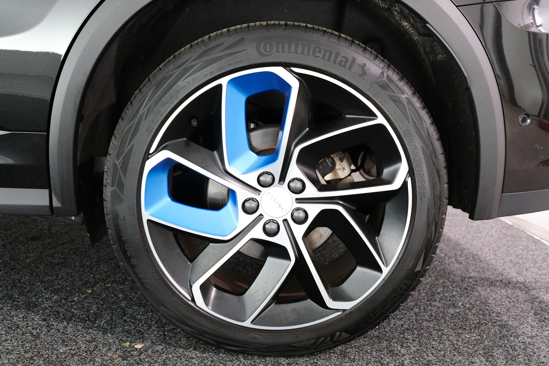 Hoofdafbeelding Lynk & Co 01