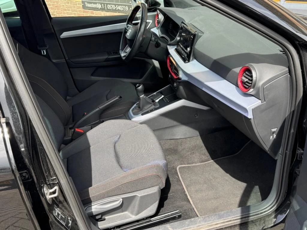 Hoofdafbeelding SEAT Arona