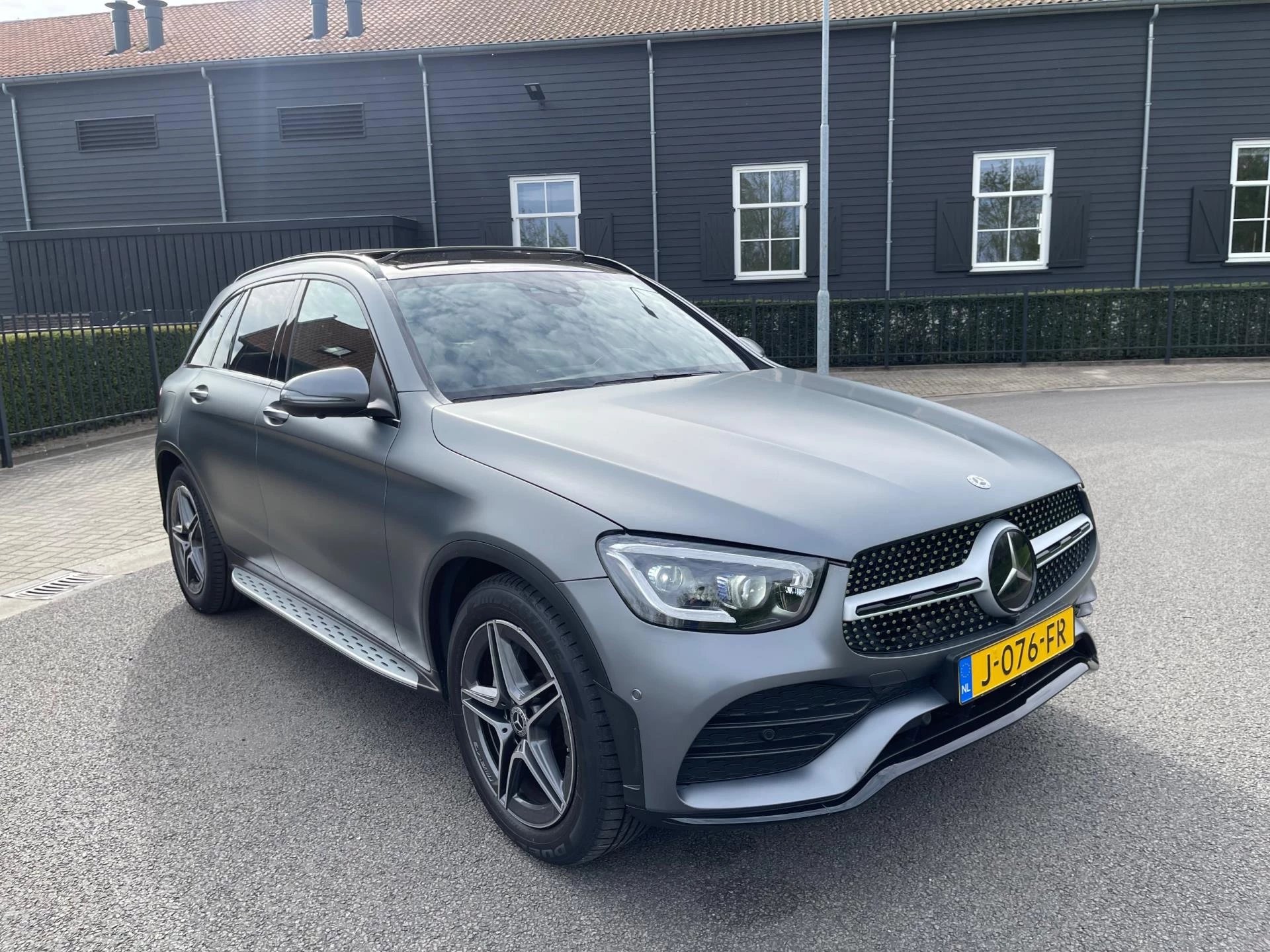 Hoofdafbeelding Mercedes-Benz GLC