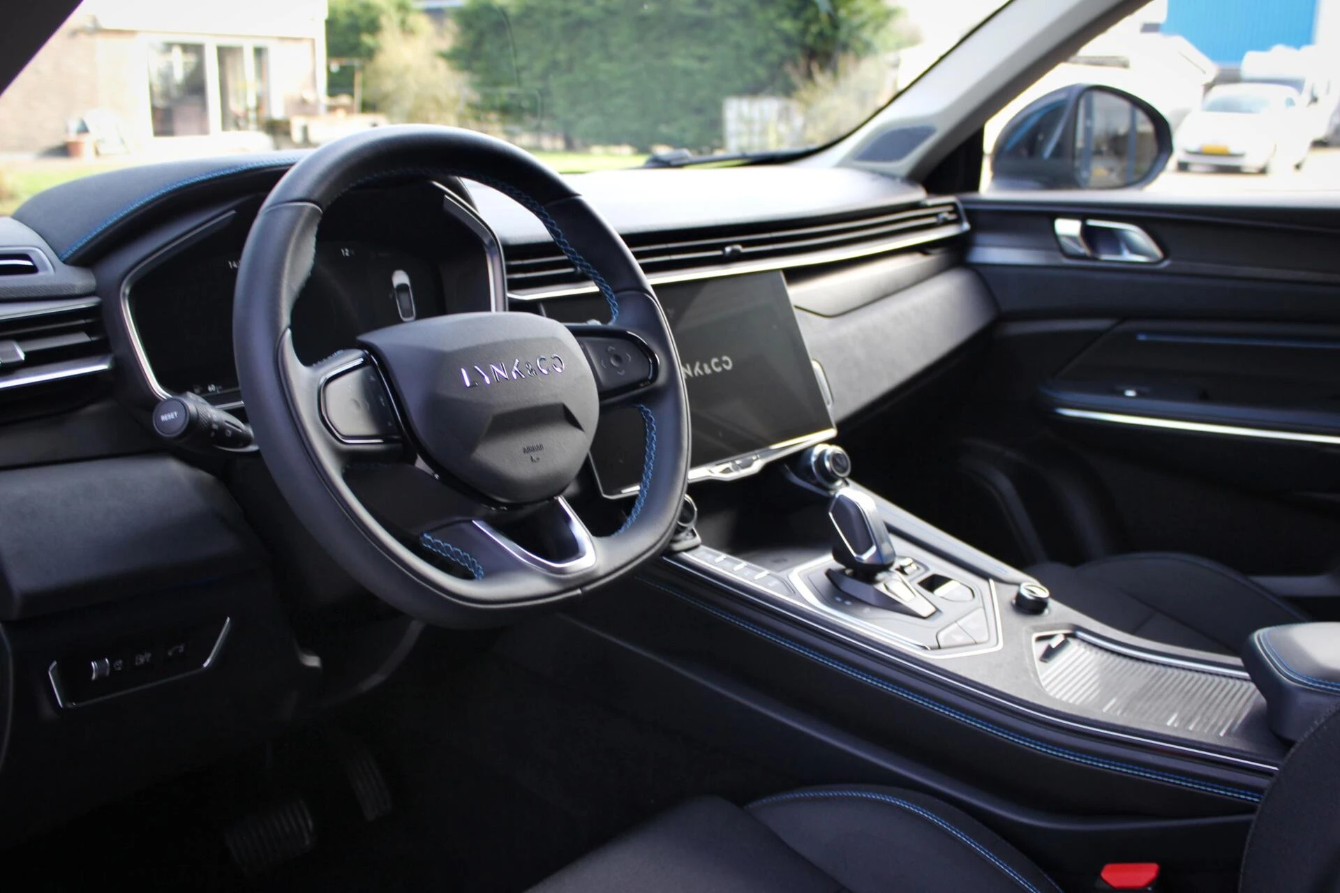 Hoofdafbeelding Lynk & Co 01