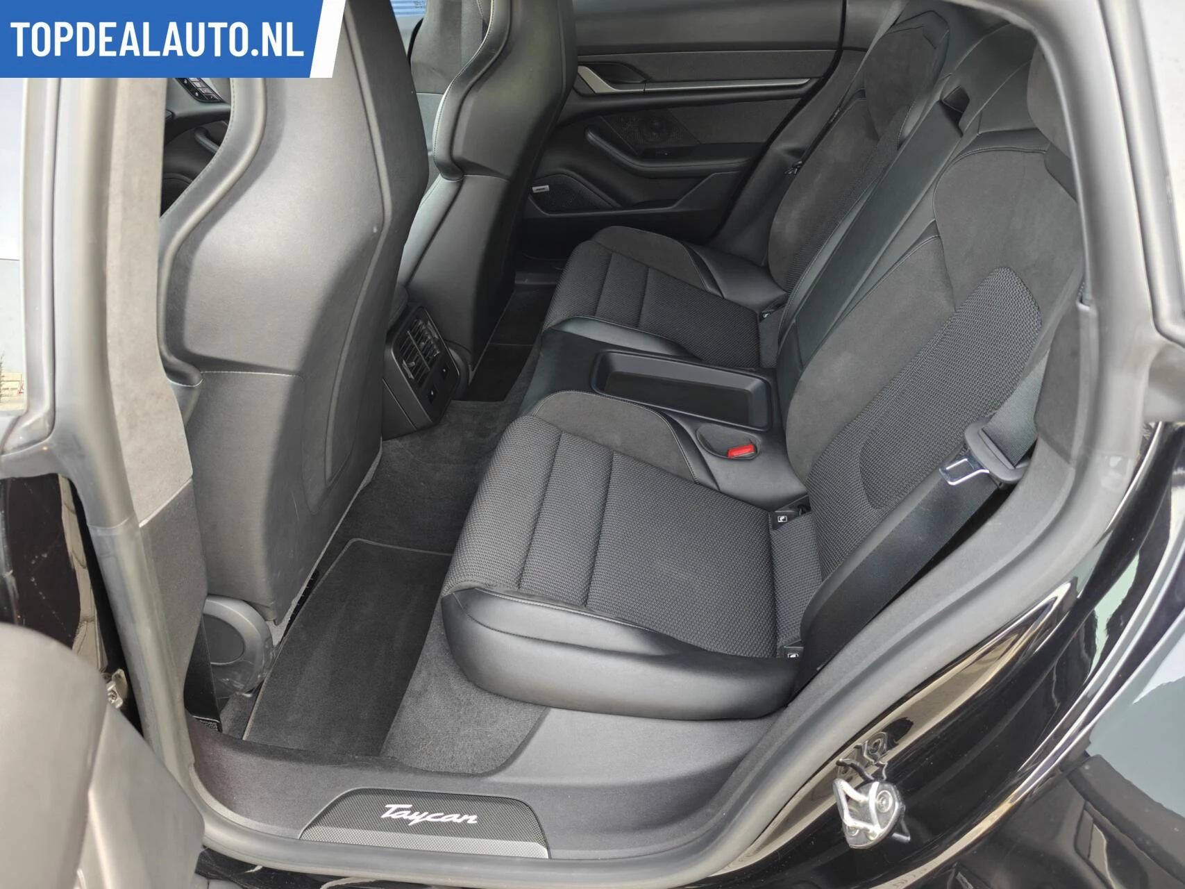 Hoofdafbeelding Porsche Taycan