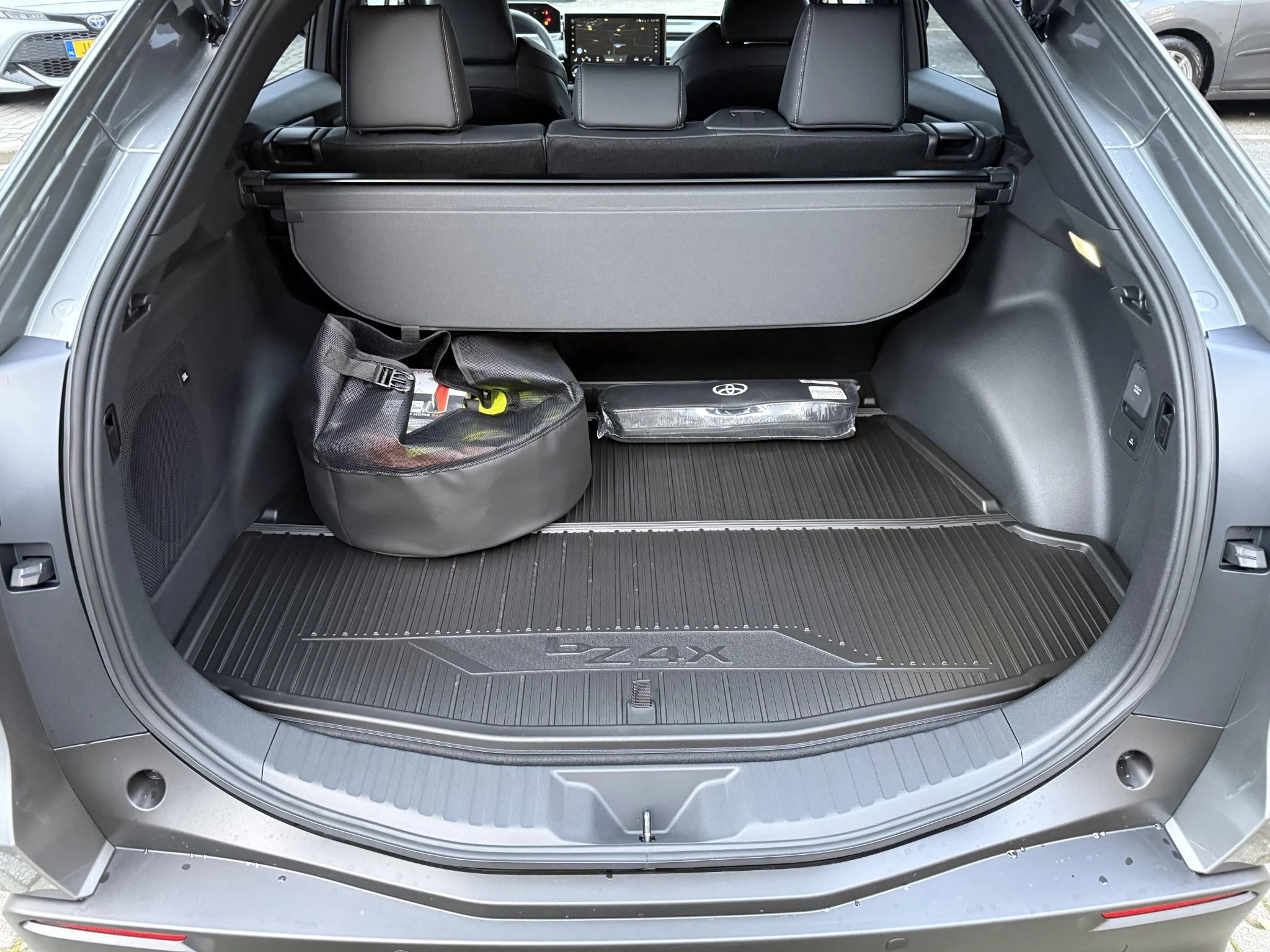 Hoofdafbeelding Toyota bZ4X