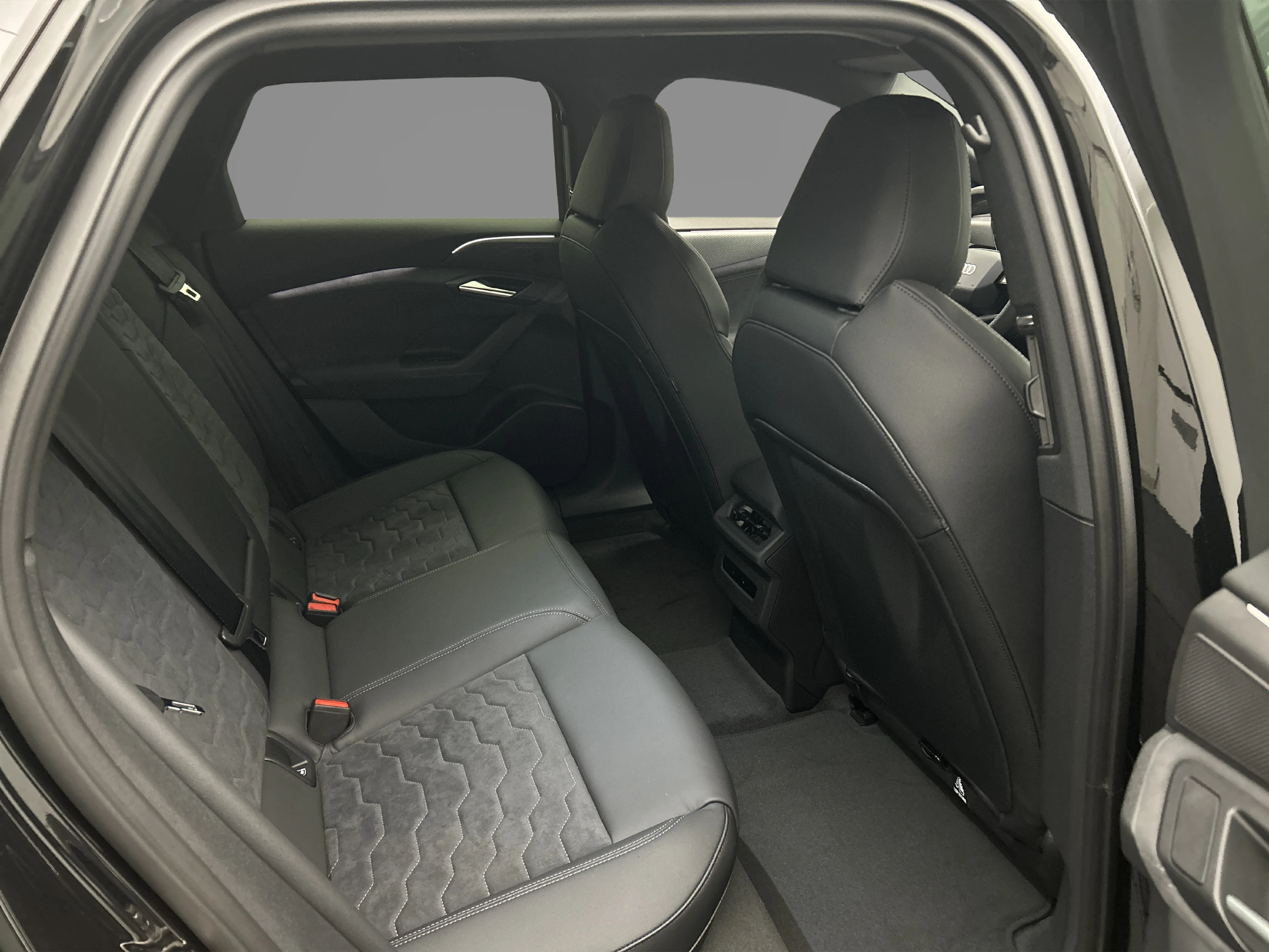 Hoofdafbeelding Audi A6 Avant e-tron