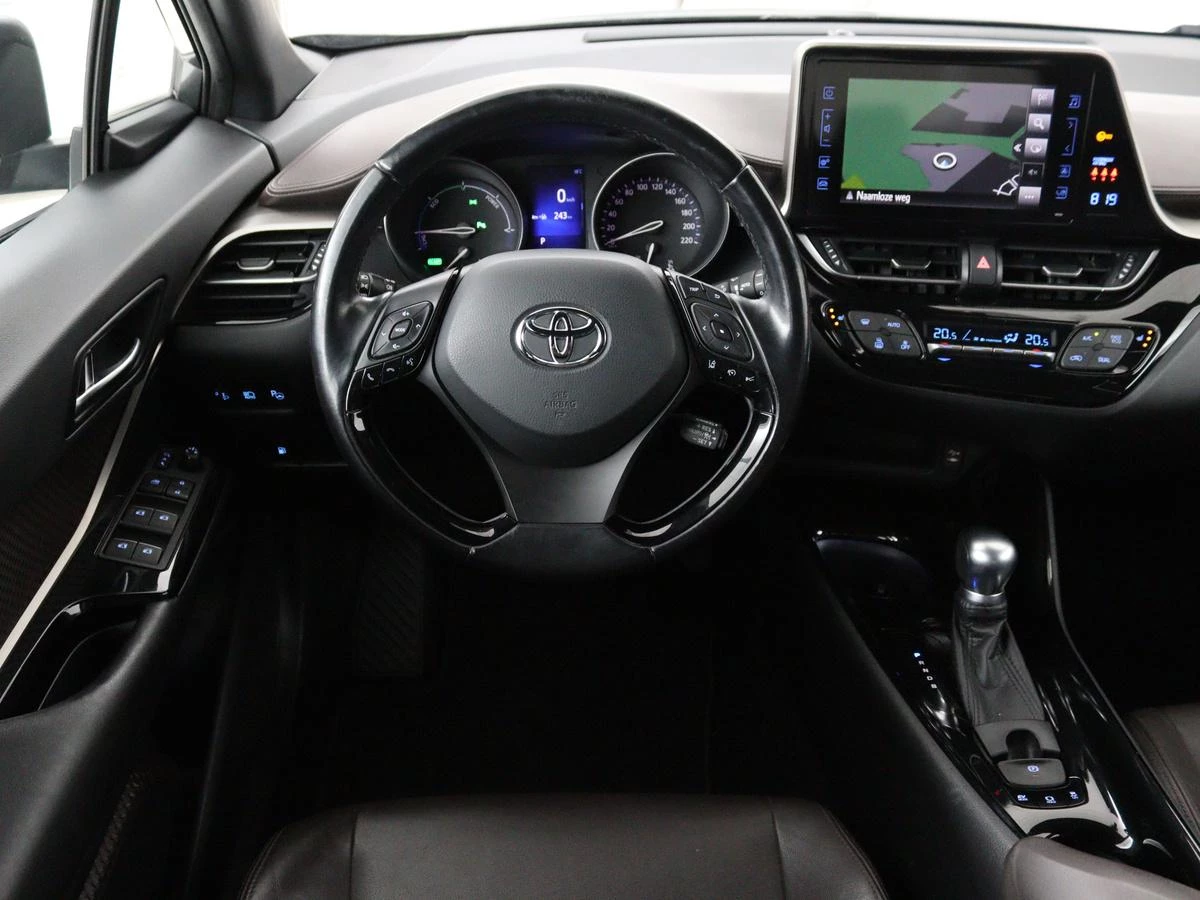 Hoofdafbeelding Toyota C-HR