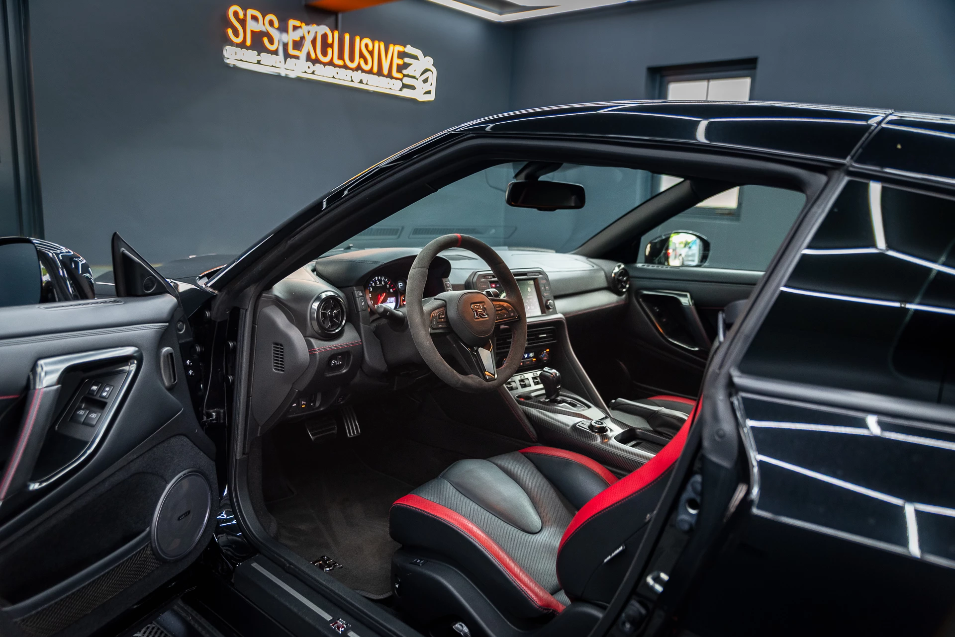 Hoofdafbeelding Nissan GT-R