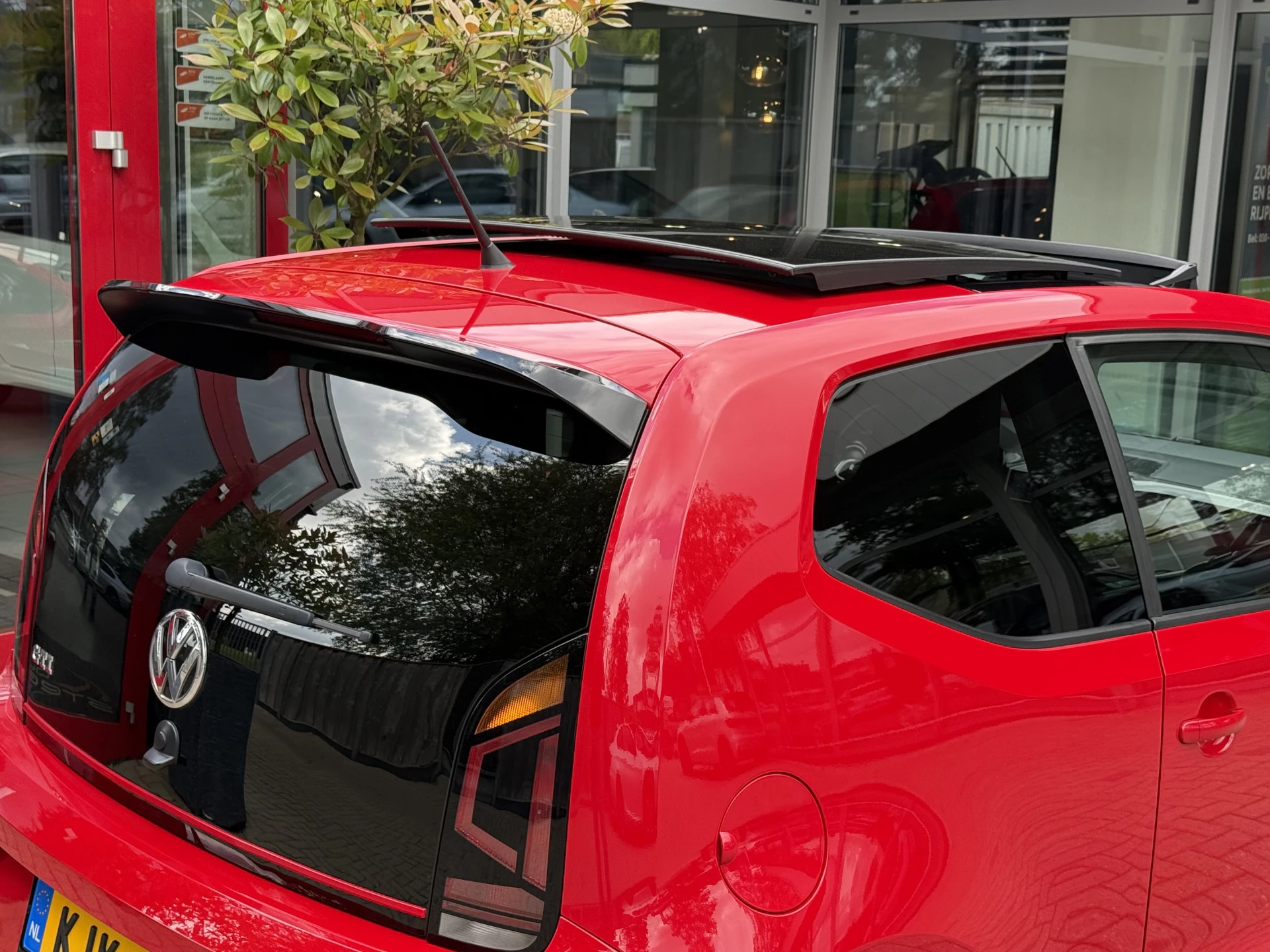 Hoofdafbeelding Volkswagen up!