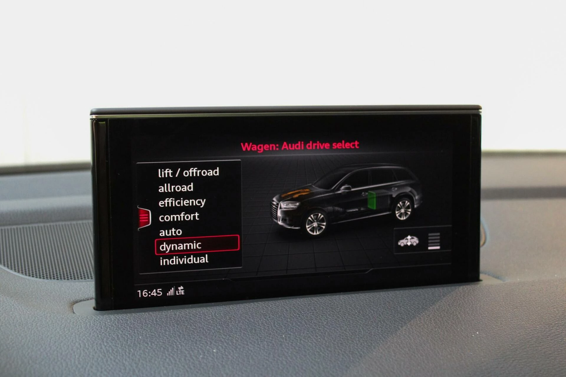 Hoofdafbeelding Audi Q7