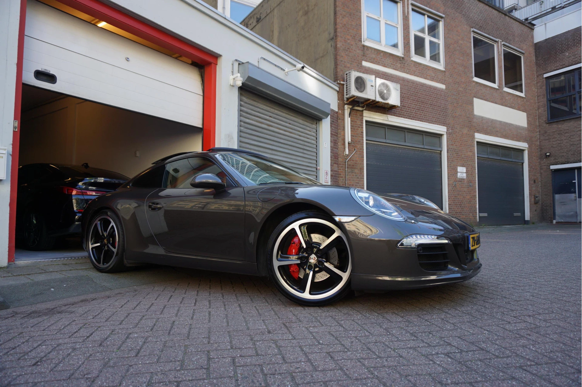 Hoofdafbeelding Porsche 911