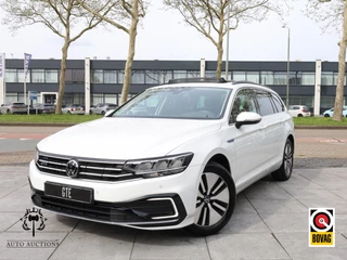 Hoofdafbeelding Volkswagen Passat Volkswagen Passat Variant GTE 1.4 TSI PHEV 218PK | Panodak | Vol Leer | Keyless | Camera | Getint Glas | Klasse 3 | Trekhaak |