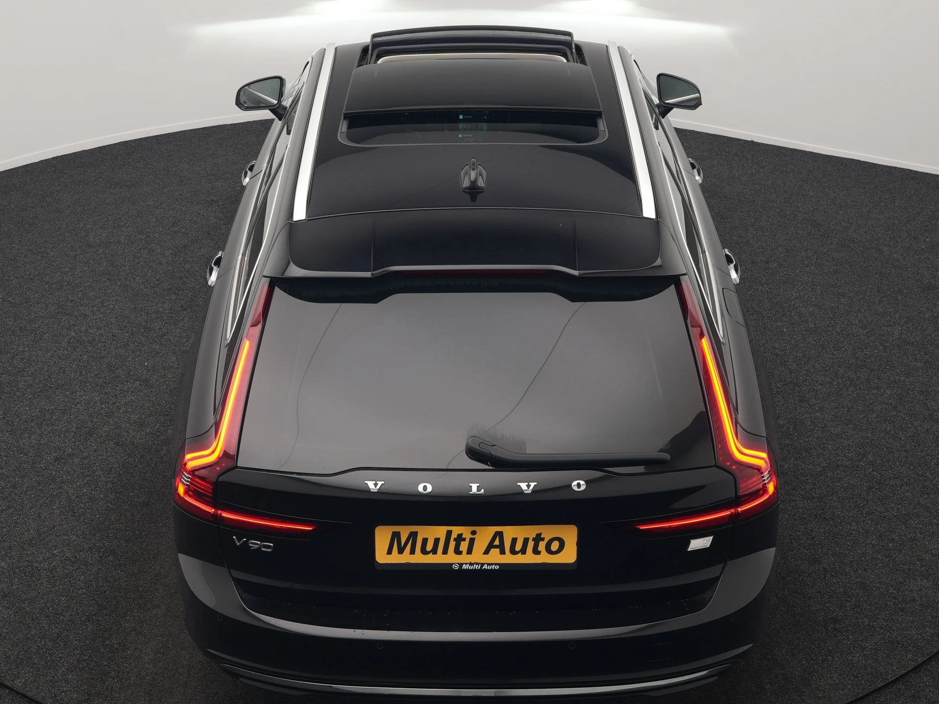 Hoofdafbeelding Volvo V90