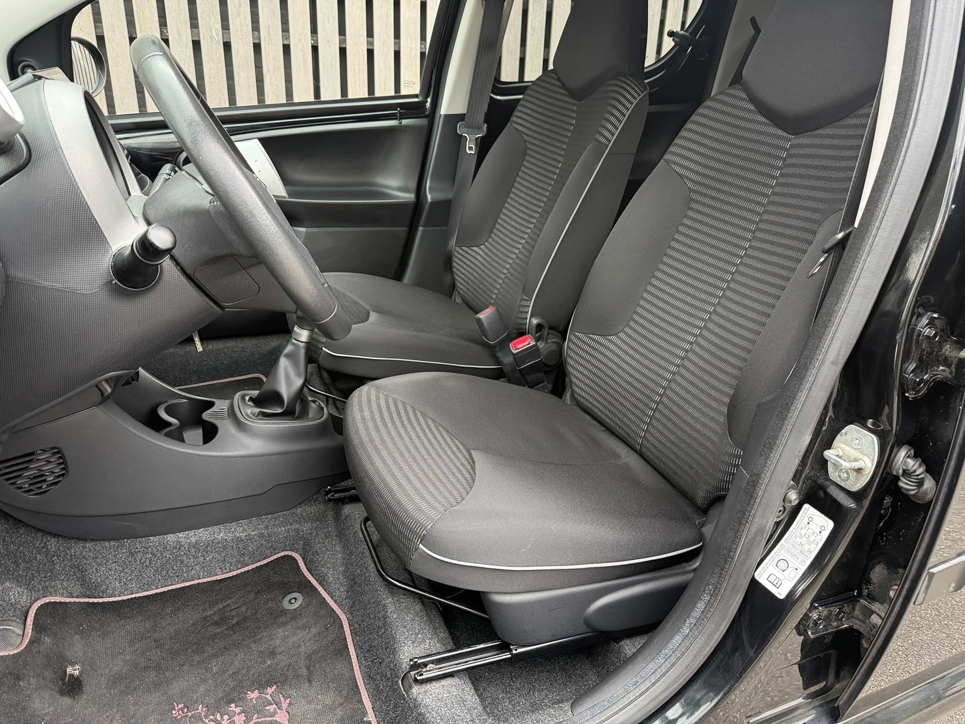 Hoofdafbeelding Peugeot 107