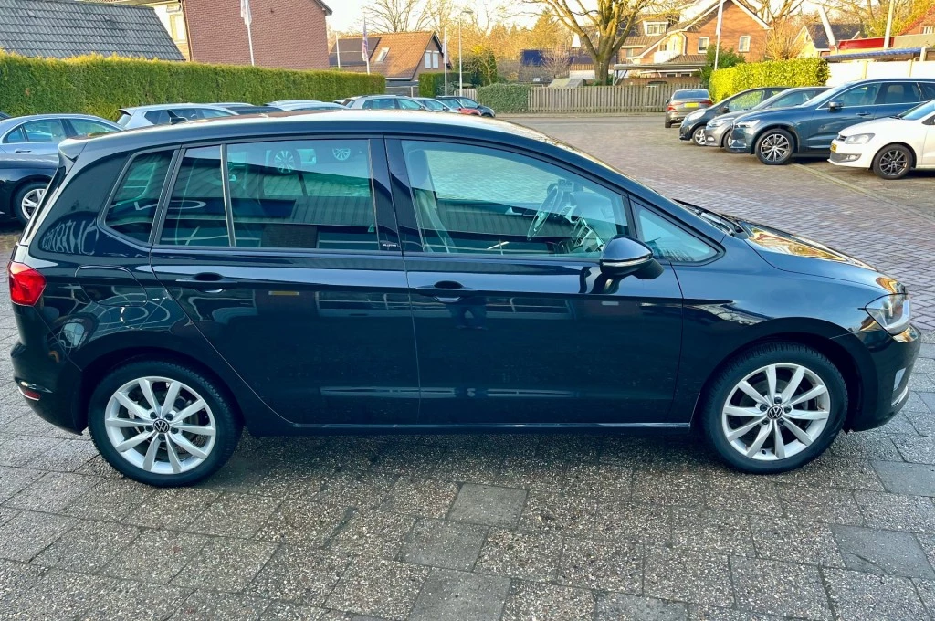 Hoofdafbeelding Volkswagen Golf Sportsvan