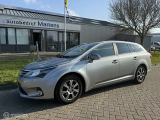 Hoofdafbeelding Toyota Avensis Toyota Avensis 1.8 VVTi Business