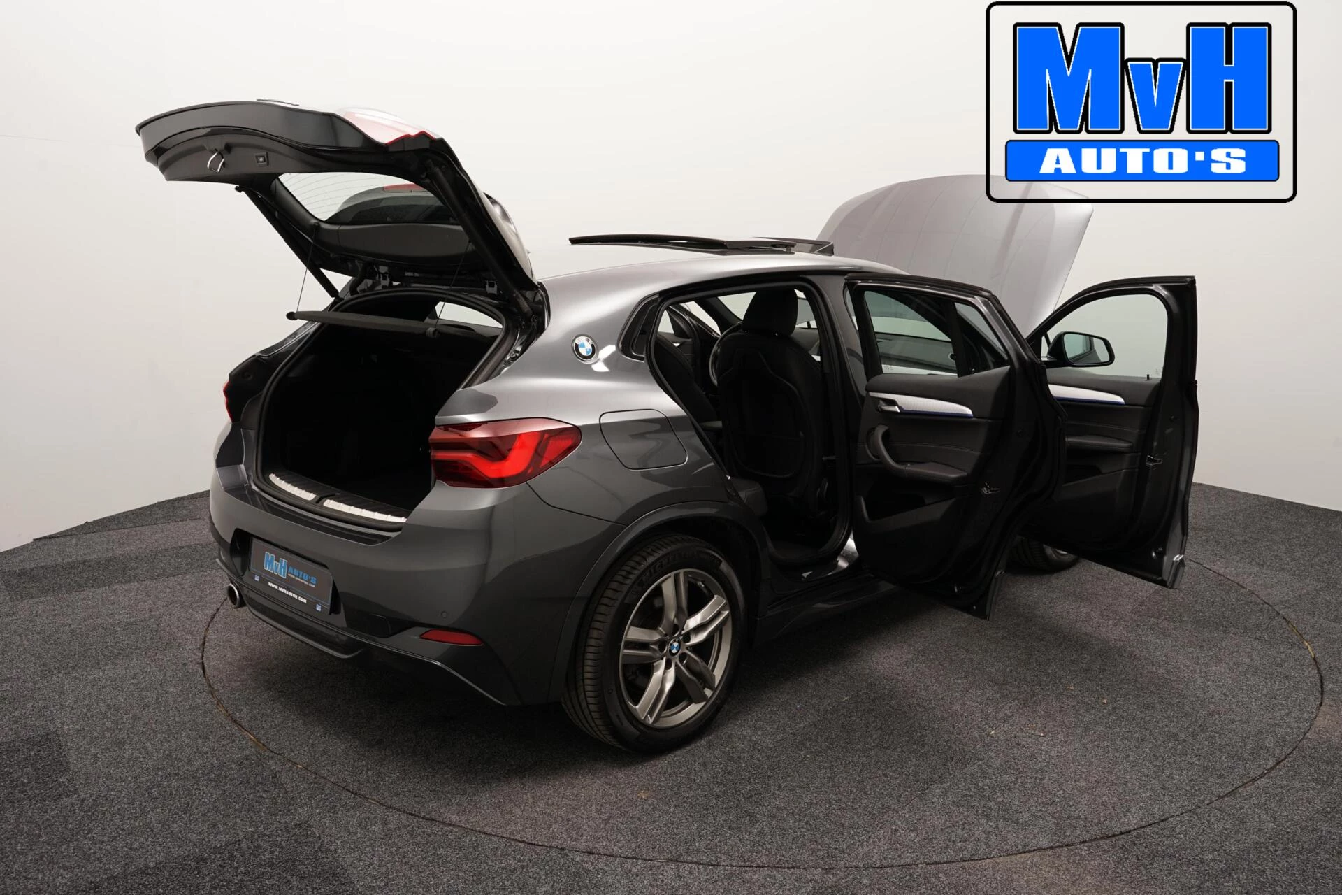 Hoofdafbeelding BMW X2