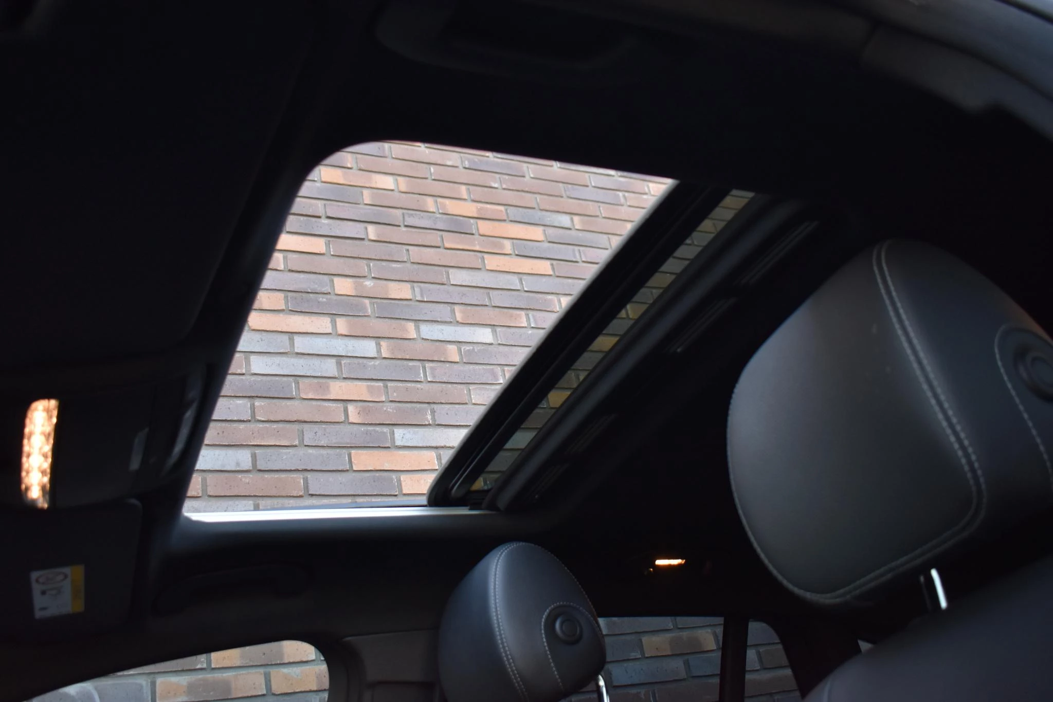 Hoofdafbeelding Mercedes-Benz EQC