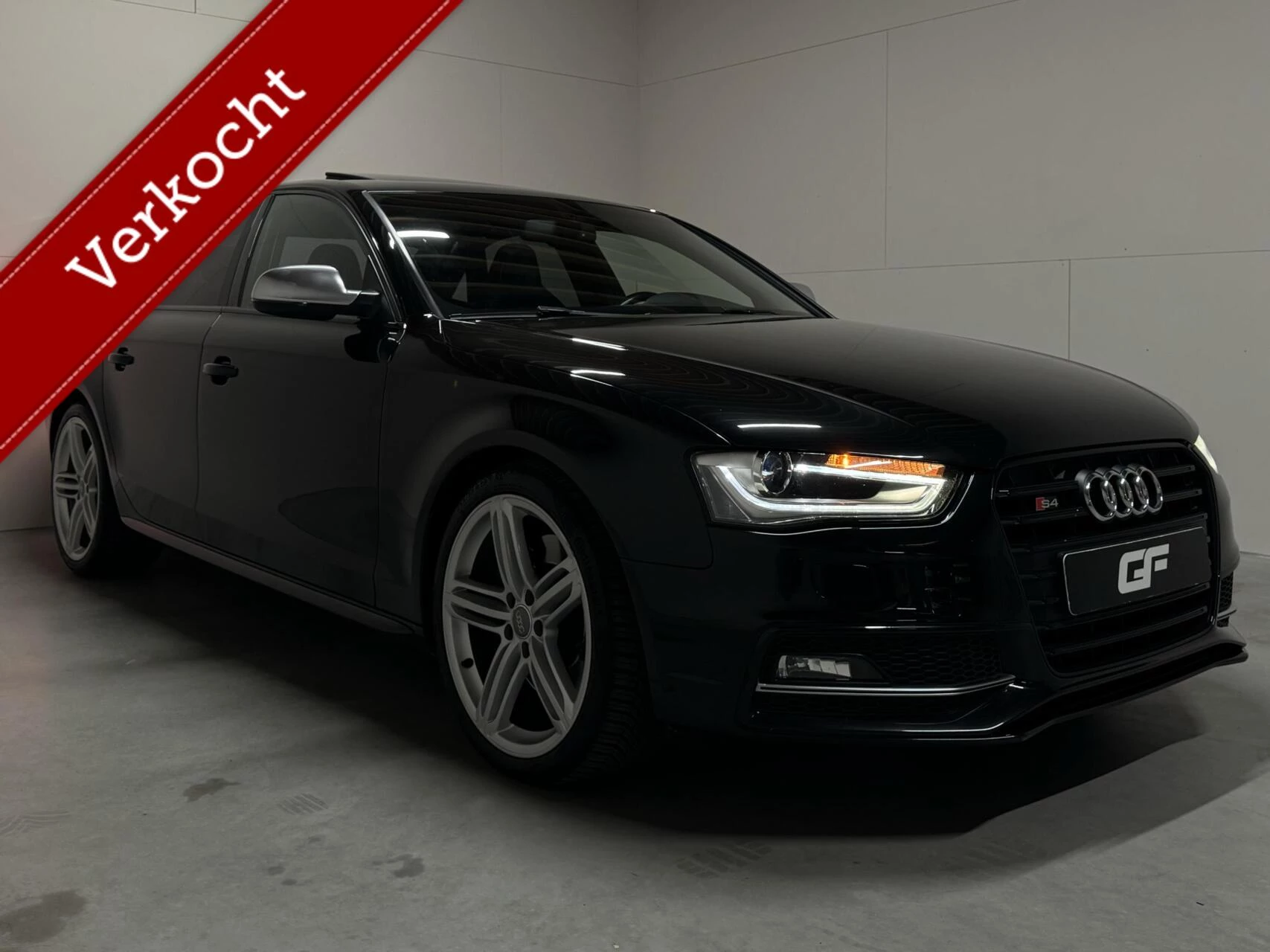 Hoofdafbeelding Audi S4