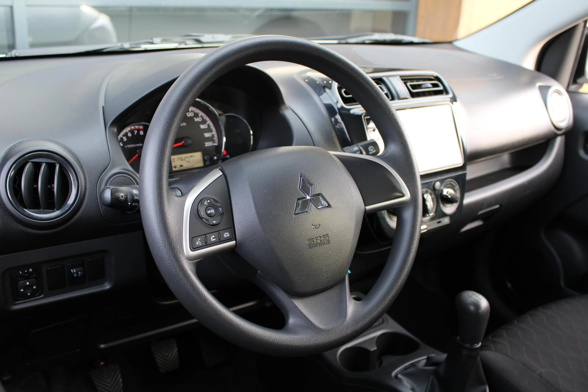 Hoofdafbeelding Mitsubishi Space Star