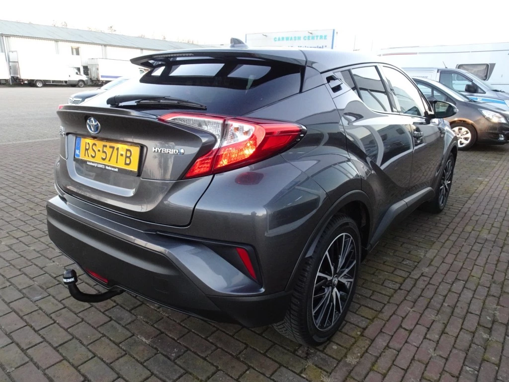 Hoofdafbeelding Toyota C-HR