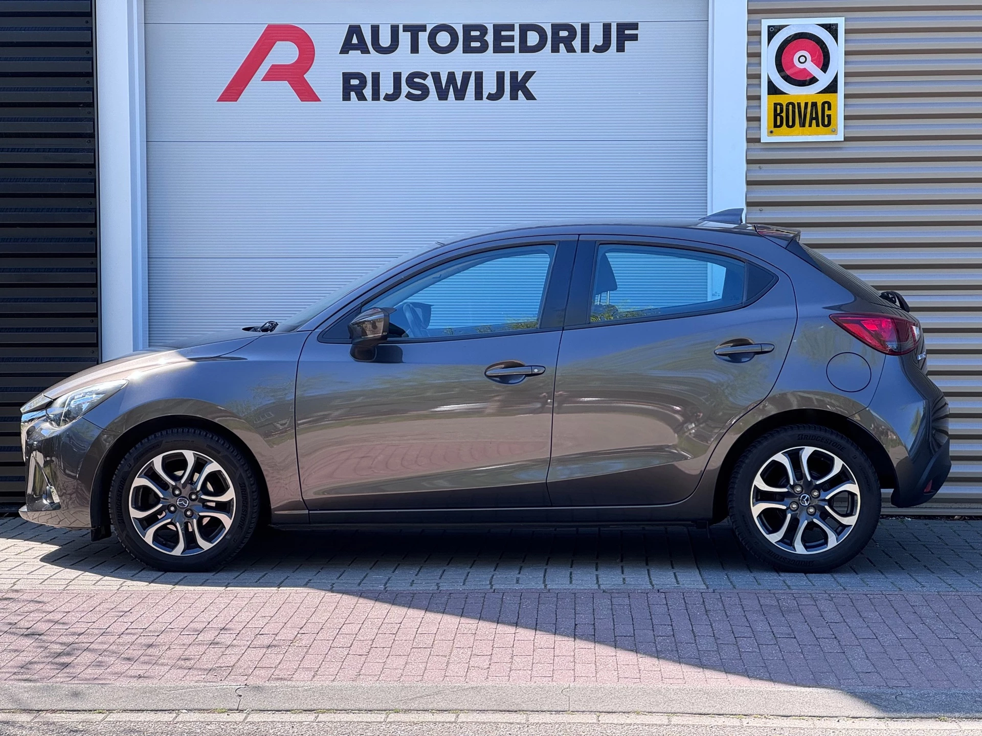 Hoofdafbeelding Mazda 2