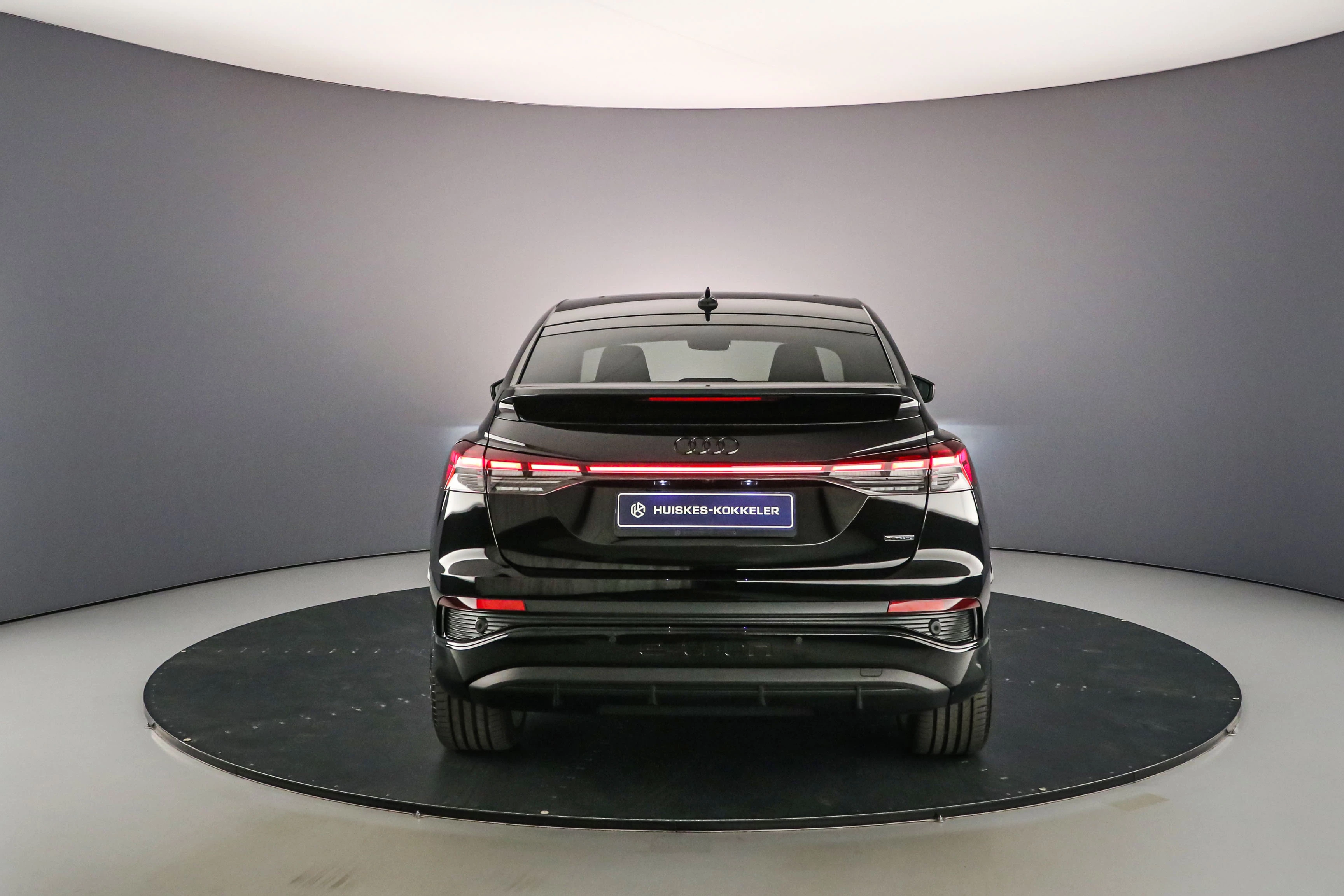 Hoofdafbeelding Audi Q4 e-tron