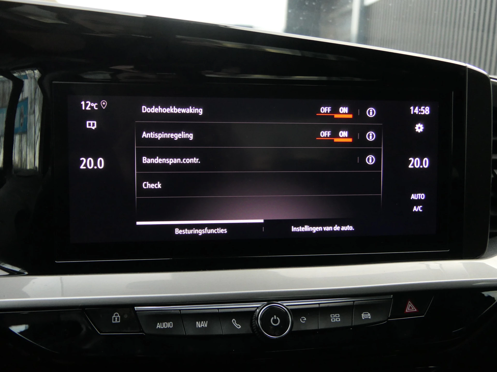 Hoofdafbeelding Opel Mokka-e