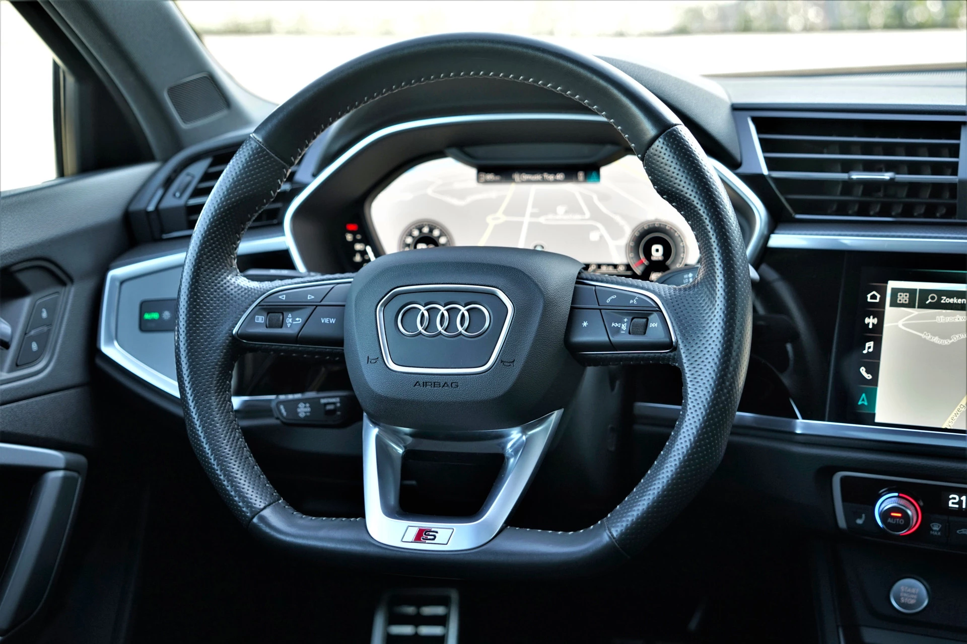 Hoofdafbeelding Audi Q3