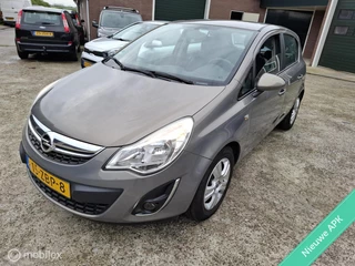 Opel Corsa 1.4-16V Cosmo 5drs/Airco/Nap-km