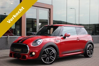 MINI Cooper Mini 1.5 | John Cooper Works Pakket | JCW Stoelen | Parkeersensoren | Stoelverwarming
