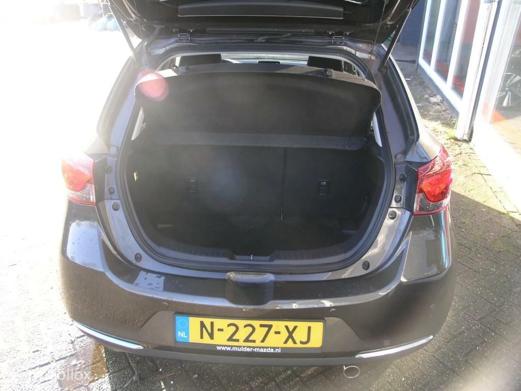 Hoofdafbeelding Mazda 2