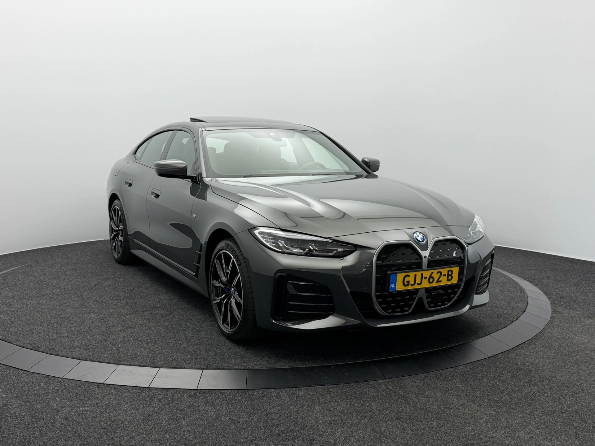 Hoofdafbeelding BMW i4