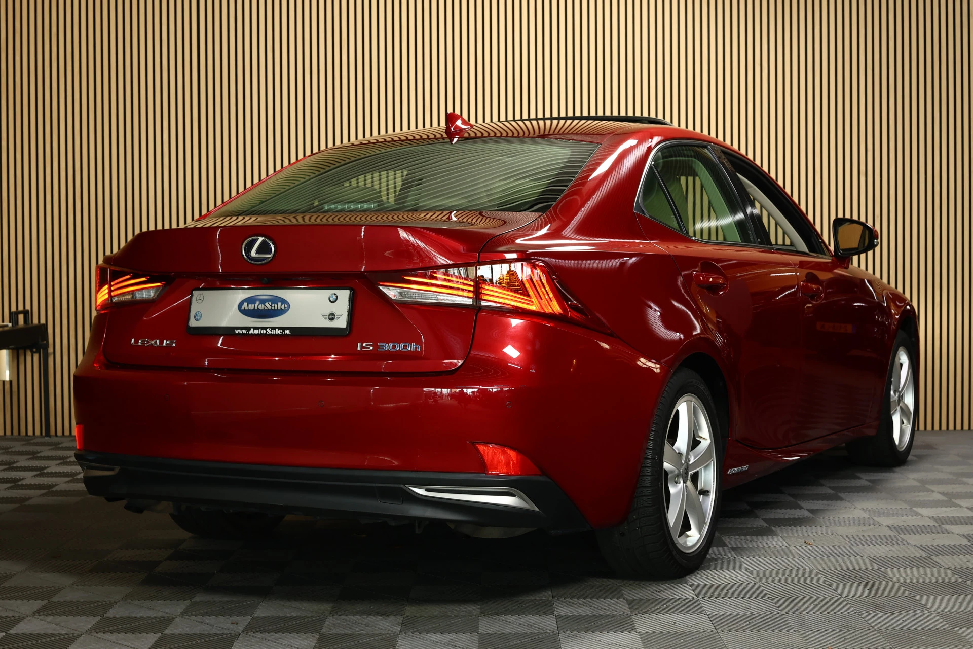 Hoofdafbeelding Lexus IS