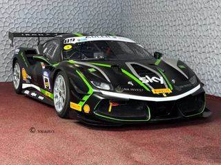 Hoofdafbeelding Ferrari 488 Ferrari 488 FERRARI 488 670 PK CHALLENGE EVO INCL.VAT