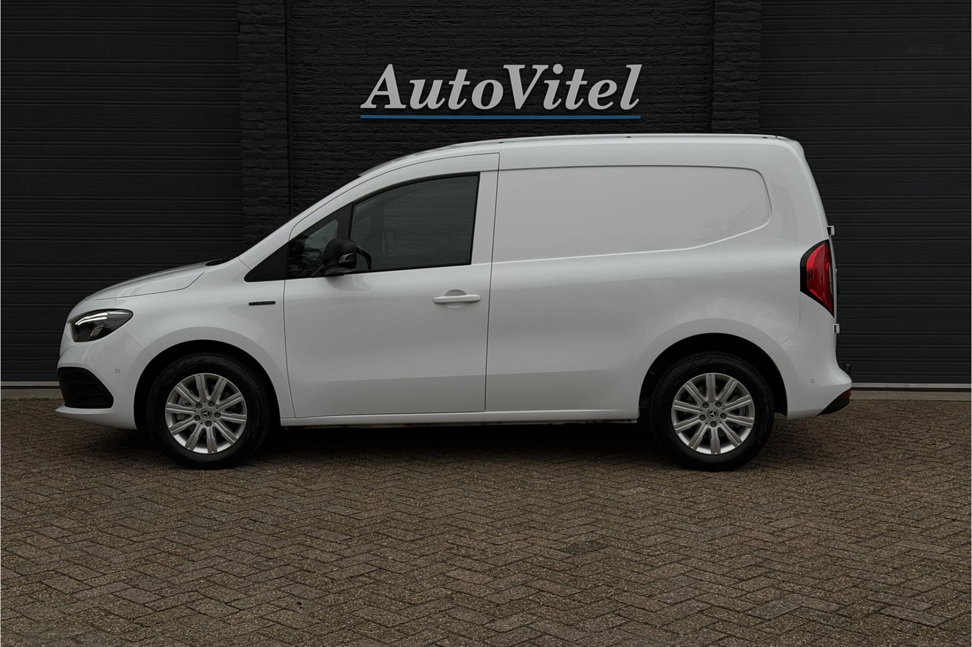 Hoofdafbeelding Mercedes-Benz eCitan