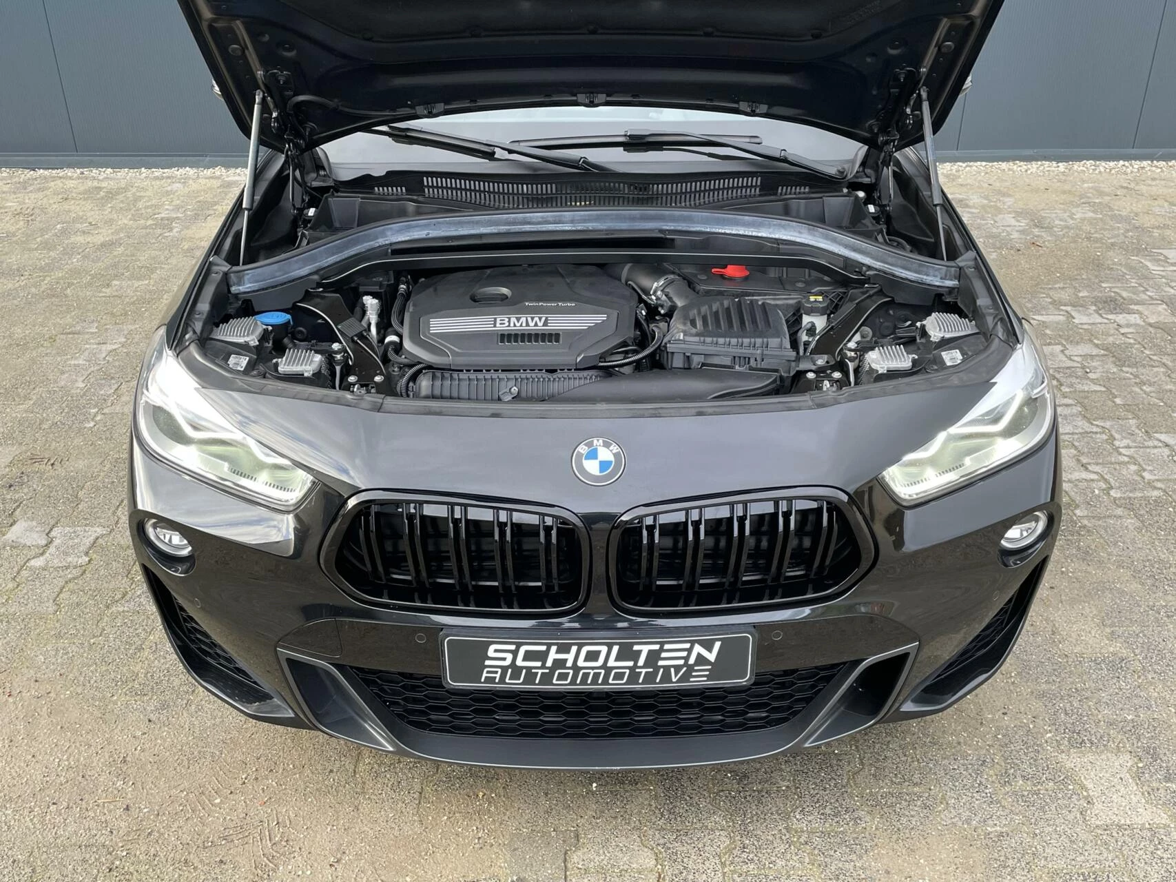 Hoofdafbeelding BMW X2